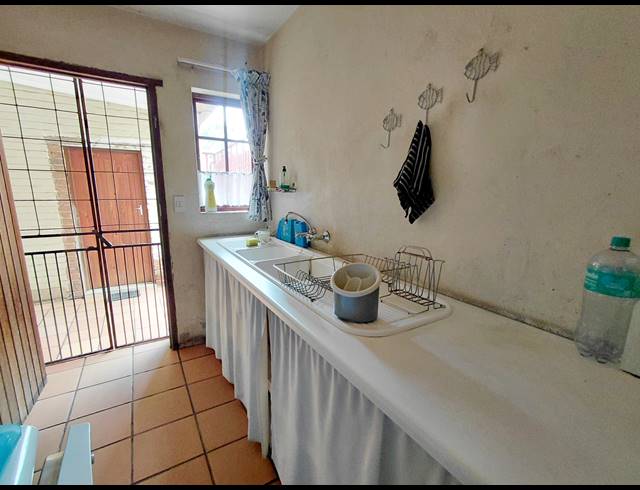 3 BEDROOM FREESTANDING FOR SALE IN BENDOR